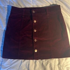 Purple/reddish skirt - Pacsun (celebrity pink)